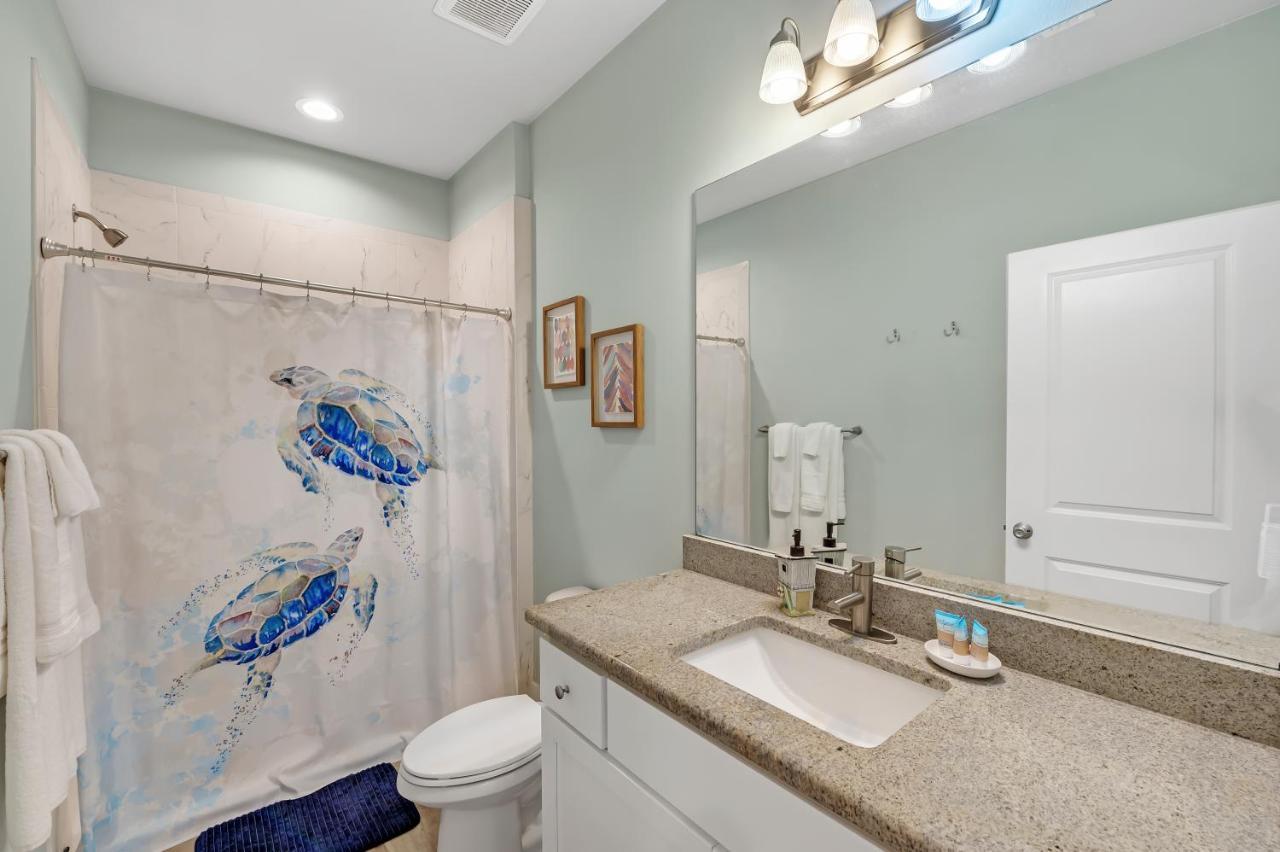 Coral Dreams-Luxe Cottage Steps From The Beach & Pool! غولف شورز المظهر الخارجي الصورة