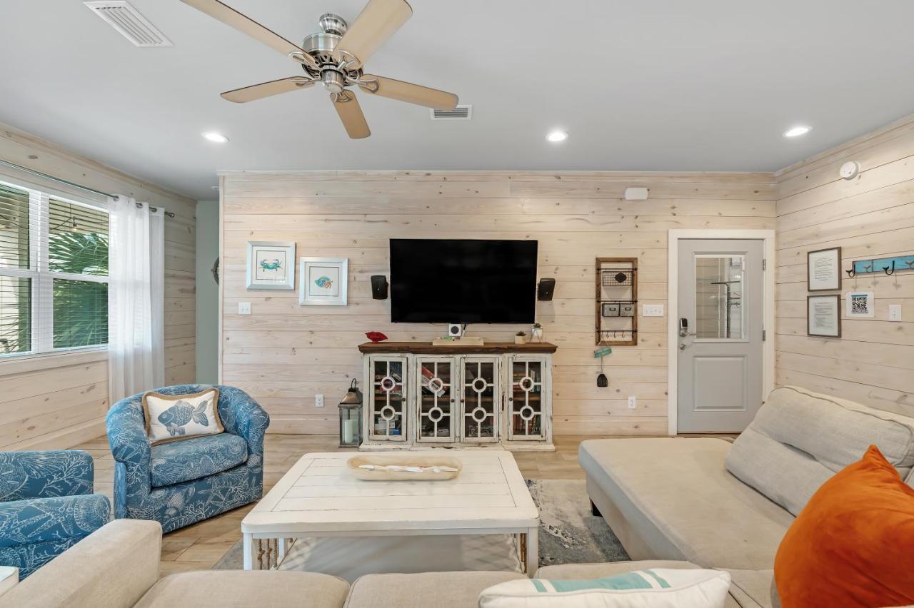 Coral Dreams-Luxe Cottage Steps From The Beach & Pool! غولف شورز المظهر الخارجي الصورة