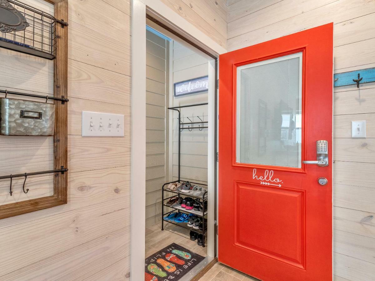 Coral Dreams-Luxe Cottage Steps From The Beach & Pool! غولف شورز المظهر الخارجي الصورة